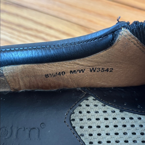 Born Black Leather Slip-On Loafers Size 8.5 US/40 European - Picture 9 of 10